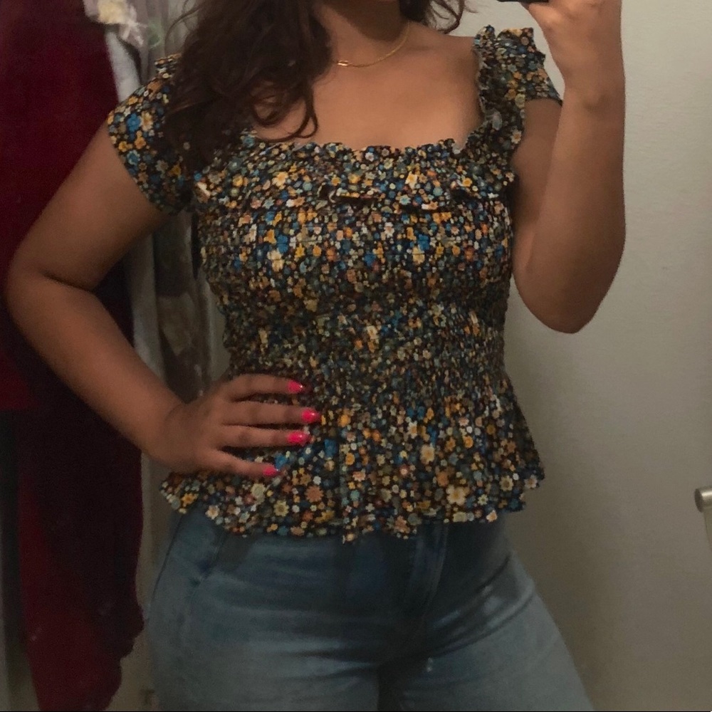 Floral Stretchy Peplum Top